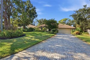 1690 Pine Harrier Cir, SARASOTA