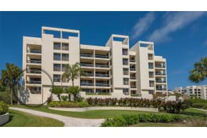 1932 HARBOURSIDE DRIVE, LONGBOAT KEY, FL 34228 - MLS#MFRA4671330