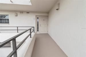 8735 MIDNIGHT PASS ROAD, SARASOTA, FL 34242 - MLS#MFRA4671343