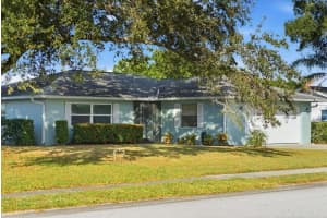 5883 WHISTLEWOOD CIRCLE, SARASOTA, FL 34232 - MLS#MFRA4671389