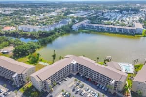 3521 LAKE BAYSHORE DRIVE, BRADENTON, FL 34205 - MLS#MFRA4671404