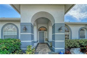 9528 HAWKSMOOR LANE, SARASOTA, FL 34238 - MLS#MFRA4671428