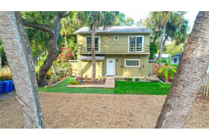 1385 43RD STREET, SARASOTA, FL 34234 - MLS#MFRA4671510