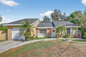 4809 CAMPHOR AVENUE, SARASOTA, FL 34231 - MLS#MFRA4671515