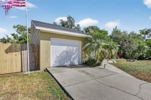 4809 CAMPHOR AVENUE, SARASOTA, FL 34231 - MLS#MFRA4671515