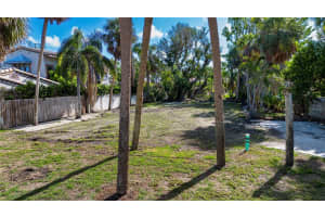 51 ADAMS DRIVE, SARASOTA, FL 34236 Sold 03/30/26
