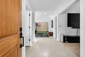 2323 HARBOUR OAKS DRIVE, LONGBOAT KEY, FL 34228 - MLS#MFRA4671542