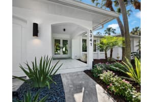 5341 SIESTA COURT, SARASOTA, FL 34242 - MLS#MFRA4671562