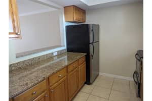 906 LA COSTA CIRCLE, SARASOTA, FL 34237 - MLS#MFRA4671586