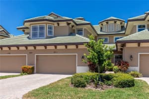 6427 MOORINGS POINT CIRCLE, LAKEWOOD RANCH, FL 34202 - MLS#MFRA4671587