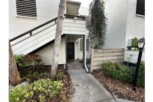 645 Woodlawn Dr, BRADENTON