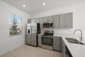 8744 DAYBREAK STREET, SARASOTA, FL 34241 - MLS#MFRA4671601