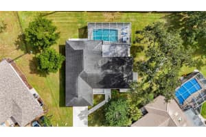 5720 TIMBER LAKE CIRCLE, SARASOTA, FL 34243 - MLS#MFRA4671628