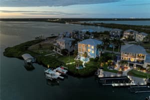 5509 2ND AVENUE CIRCLE, PALMETTO, FL 34221 Sold 12/12/25