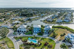 5509 2ND AVENUE CIRCLE, PALMETTO, FL 34221 Sold 12/12/25