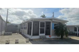 10315 CORTEZ ROAD, BRADENTON, FL 34210 - MLS#MFRA4671662