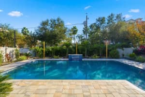 10534 LAKE SEMINOLE TERRACE, SEMINOLE, FL 33772 - MLS#MFRA4671667