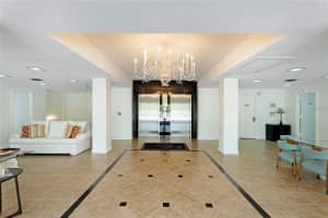 33 GULFSTREAM AVENUE, SARASOTA, FL 34236 - MLS#MFRA4671717