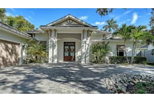 4009 RED ROCK LANE, SARASOTA, FL 34231 - MLS#MFRA4671734