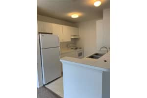 850 TAMIAMI TRAIL TRAIL, SARASOTA, FL 34236 - MLS#MFRA4671749