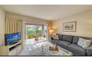 5655 SHEFFIELD GREENE CIRCLE, SARASOTA, FL 34235 - MLS#MFRA4671756