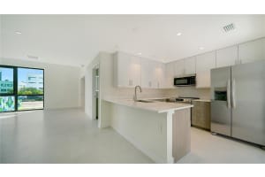 1558 4TH STREET, SARASOTA, FL 34236 - MLS#MFRA4671771