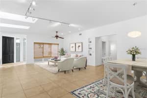 3410 SCHOOL AVENUE, SARASOTA, FL 34239 - MLS#MFRA4671779