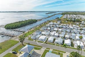 10315 CORTEZ ROAD, BRADENTON, FL 34210 - MLS#MFRA4671820