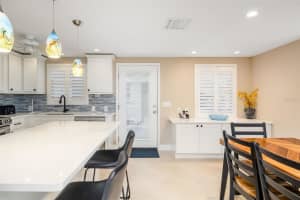 6140 MIDNIGHT PASS ROAD, SARASOTA, FL 34242 - MLS#MFRA4671897