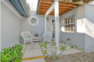 1243 SIESTA BAYSIDE DRIVE, SARASOTA, FL 34242 - MLS#MFRA4671901