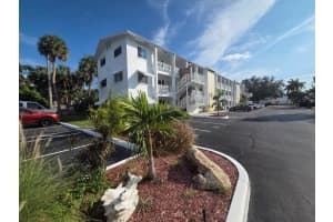 5925 Todd St #d21, BRADENTON