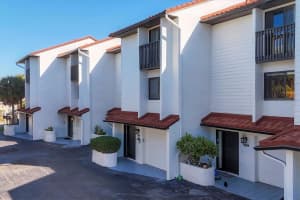 6790 SARASEA CIRCLE, SARASOTA, FL 34242 - MLS#MFRA4671923