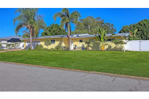 2525 HIBISCUS STREET, SARASOTA, FL 34239 - MLS#MFRA4671957