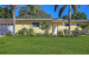 2525 HIBISCUS STREET, SARASOTA, FL 34239 - MLS#MFRA4671957