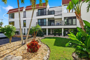 5806 GULF DRIVE, HOLMES BEACH, FL 34217 Sold 11/21/25