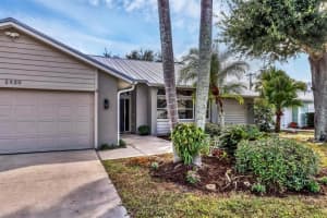 2820 RIVER PINES WAY, SARASOTA, FL 34231 - MLS#MFRA4672022