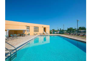 4006 39TH STREET, BRADENTON, FL 34205 - MLS#MFRA4672049