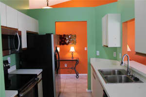 4006 39TH STREET, BRADENTON, FL 34205 - MLS#MFRA4672049