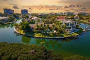 560 Harbor Cove Cir, LONGBOAT KEY 560 Harbor Cove Cir, LONGBOAT KEY