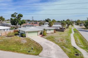 1797 POMELO DRIVE, VENICE, FL 34293 - MLS#MFRA4672093