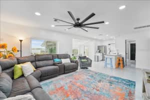 5021 US HIGHWAY 301 N, ELLENTON, FL 34222 - MLS#MFRA4672112