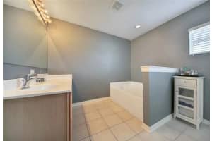 321 FISH HAWK DRIVE, WINTER HAVEN, FL 33884 - MLS#MFRA4672137