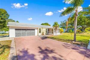 803 PLUM TREE LANE, SARASOTA, FL 34243 Sold 01/20/26