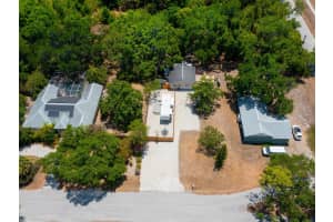 3200 TOBERO LANE, SARASOTA, FL 34235 - MLS#MFRA4672165