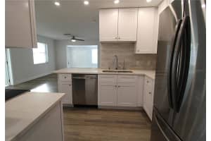 2345 FLOYD STREET, SARASOTA, FL 34239 - MLS#MFRA4672180