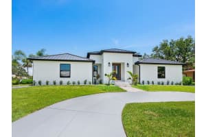 180 Lookout Point Dr, OSPREY 180 Lookout Point Dr, OSPREY