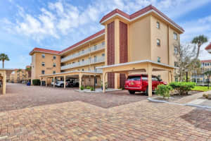 1250 N Portofino Dr #303, SARASOTA