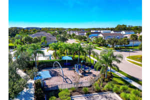 4739 LAKE BREEZE TERRACE, SARASOTA, FL 34243 - MLS#MFRA4672267