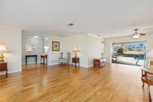 3363 SHEFFIELD CIRCLE, SARASOTA, FL 34239 - MLS#MFRA4672288