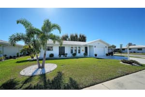 3904 CHINABERRY ROAD, BRADENTON, FL 34208 - MLS#MFRA4672289